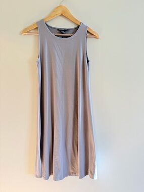 Free Fly Apparel Sleeveless Midi Dress in Light Gray Bamboo Small